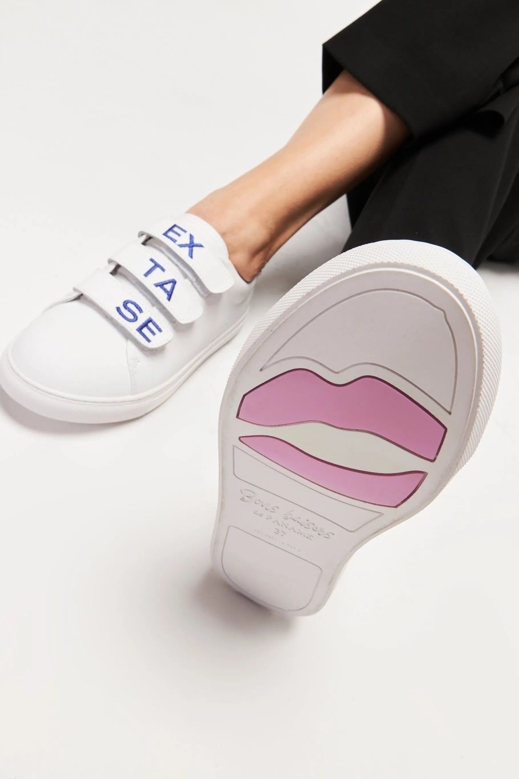 edith_satisfactionextase_3.webp Bons Baisers Edith*Edith Satisfaction-