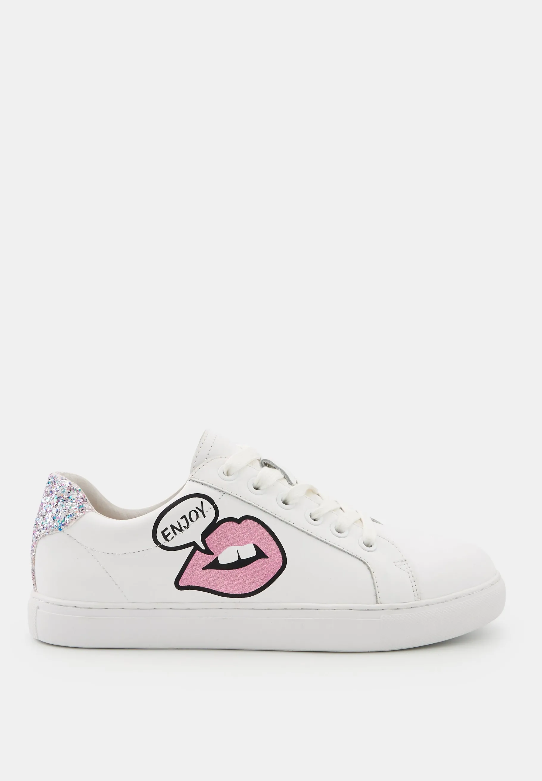 simone_satisfactionenjoy_yourself_4.webp Bons Baisers Simone*Simone Satisfaction-